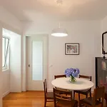 A House With A View - 1St Floor